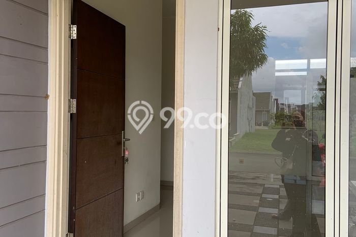 Dijual Rumah Strategis Bagus Punya 2 KT di Cikupa Tangerang SHM Dijual Rumah Strategis Bagus Punya 2 KT di Cikupa Tangerang SHM