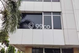 Ruko bagus disewakan di Kebon Jeruk Jakarta Barat dengan LB 300m2 harga sewa terbaik Ruko bagus disewakan di Kebon Jeruk Jakarta Barat dengan LB 300m2 harga sewa terbaik