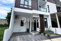 Rumah Strategis Modern Lb 140m2 di Jagakarsa, Jakarta Selatan Rumah Strategis Modern Lb 140m2 di Jagakarsa, Jakarta Selatan
