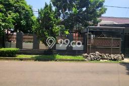 For Sale Rumah Mewah Exclusive di BSD, Tangerang Selatan For Sale Rumah Mewah Exclusive di BSD, Tangerang Selatan