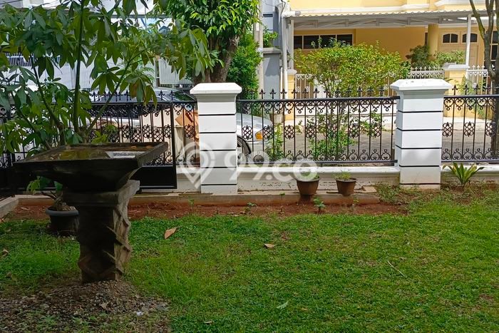 For Sale! Premium House LT 310m2 Desain Elegan di Pondok Cabe For Sale! Premium House LT 310m2 Desain Elegan di Pondok Cabe