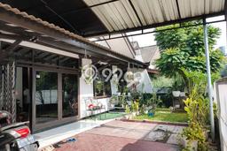JUAL CEPAT! Rumah Siap Huni Lokasi Premium Bandung Selatan, LT 216m² Bangunan 160m² JUAL CEPAT! Rumah Siap Huni Lokasi Premium Bandung Selatan, LT 216m² Bangunan 160m²