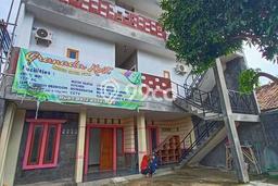 Kost Dijual Lokasi Taktakan, Serang, Spesifikasi 28 Kamar Tidur dan Luas 200m2 Kost Dijual Lokasi Taktakan, Serang, Spesifikasi 28 Kamar Tidur dan Luas 200m2