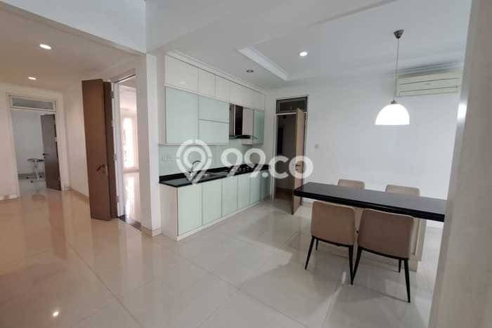 Rumah Sewa Tangerang LT 300m2 LB 350m2 Kawasan Lippo Karawaci Rumah Sewa Tangerang LT 300m2 LB 350m2 Kawasan Lippo Karawaci