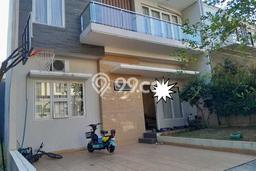 Rumah Luas Tanah 162m² di BSD Delatinos, Tangerang - Lokasi Strategis Rumah Luas Tanah 162m² di BSD Delatinos, Tangerang - Lokasi Strategis