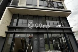 Kantor Disewa di Tangerang dengan LB 407m2 Area Komersial Ramai Kantor Disewa di Tangerang dengan LB 407m2 Area Komersial Ramai