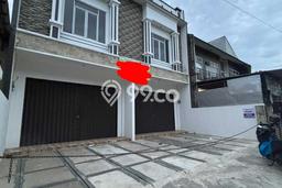 Ruko Kawasan , Luas 180m2m², Area Komersial, Akses Tangerang, Tangerang Ruko Kawasan , Luas 180m2m², Area Komersial, Akses Tangerang, Tangerang