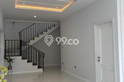 Rumah Elit Modern Tanpa Renovasi di BSD Nusaloka Tangerang Rumah Elit Modern Tanpa Renovasi di BSD Nusaloka Tangerang