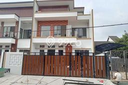 Jual Rumah Mewah Megah Dengan View Eksklusif di BSD Nusaloka, Tangerang Jual Rumah Mewah Megah Dengan View Eksklusif di BSD Nusaloka, Tangerang
