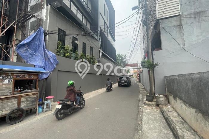 Komersial Kawasan Radio Dalam, Luas 200m², Lokasi Strategis Komersial Kawasan Radio Dalam, Luas 200m², Lokasi Strategis