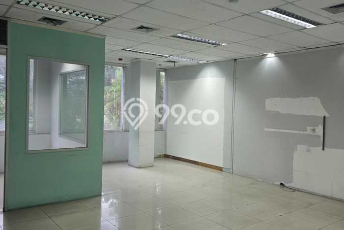 Dijual! Kantor di Kapten Tendean Jakarta Selatan LT 1245m2 / LB 2812m2 Kawasan Bisnis Dijual! Kantor di Kapten Tendean Jakarta Selatan LT 1245m2 / LB 2812m2 Kawasan Bisnis