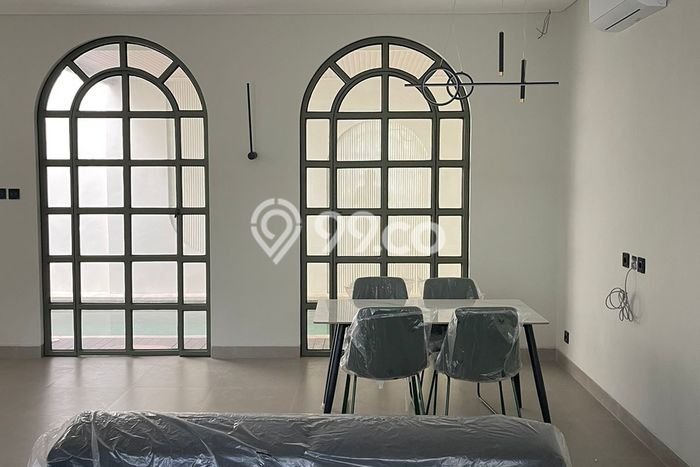 LOKASI STRATEGIS! Vila di Denpasar Selatan, Area 98m2m², View Indah sekitar LOKASI STRATEGIS! Vila di Denpasar Selatan, Area 98m2m², View Indah sekitar