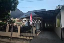 Ready to Use! Premium House LT 252m2 Desain Modern di Kemang Pratama Ready to Use! Premium House LT 252m2 Desain Modern di Kemang Pratama