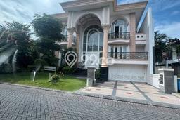 Jual Rumah Mewah Megah Dengan View Eksklusif di Pakuwon Indah, Surabaya Jual Rumah Mewah Megah Dengan View Eksklusif di Pakuwon Indah, Surabaya