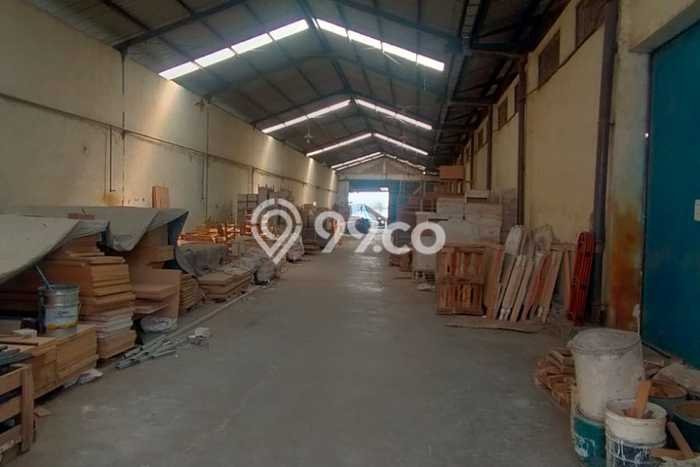 FOR SALE! Pabrik di Cerme Gresik, LT 7085m2, LB 4088m2 FOR SALE! Pabrik di Cerme Gresik, LT 7085m2, LB 4088m2