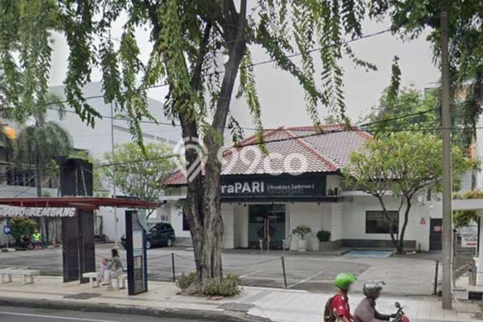 Komersial Area Bisnis Kawasan Genteng, Luas 900m2m², Mainroad Komersial Area Bisnis Kawasan Genteng, Luas 900m2m², Mainroad