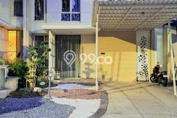 DIJUAL CEPAT! Rumah Siap Huni Area Strategis Pakuwon Indah, LT 200m2m² LB 224m2m² DIJUAL CEPAT! Rumah Siap Huni Area Strategis Pakuwon Indah, LT 200m2m² LB 224m2m²