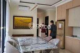 Disewakan! Rumah 4 Kamar Tidur &
4 Kamar Mandi di BSD, Tangerang Disewakan! Rumah 4 Kamar Tidur &
4 Kamar Mandi di BSD, Tangerang