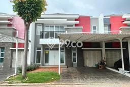 Rumah Green Lake City, Amerika Latin 10x18,Selatan, hrg 4,8M nego Rumah Green Lake City, Amerika Latin 10x18,Selatan, hrg 4,8M nego