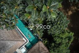 Dijual Vila Kawasan , Dimensi 1600m2m², Lokasi Strategis Dijual Vila Kawasan , Dimensi 1600m2m², Lokasi Strategis