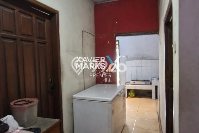 Komersial Bagus LT 303m2 LB 100m2 Dijual di Karangploso Malang Komersial Bagus LT 303m2 LB 100m2 Dijual di Karangploso Malang