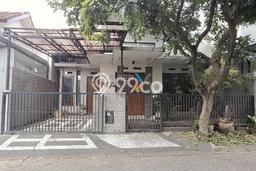 For Sale! Premium House LT 135m2 Desain Elegan di Soekarno Hatta For Sale! Premium House LT 135m2 Desain Elegan di Soekarno Hatta
