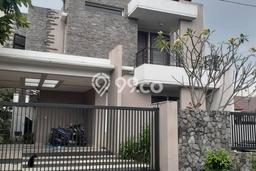 Dijual Rumah Mewah Megah Dengan View Cantik di Soekarno Hatta, Malang Dijual Rumah Mewah Megah Dengan View Cantik di Soekarno Hatta, Malang