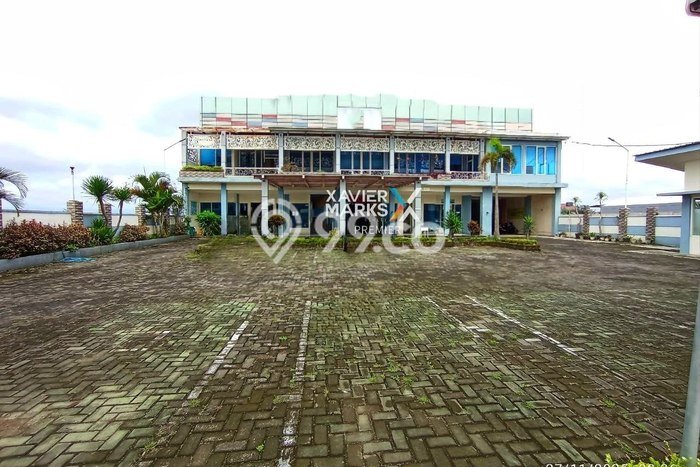 Unit Komersial Dijual di Kepanjen Malang Luas Tanah 7811m2, Luas Bangunan 3394m2 Unit Komersial Dijual di Kepanjen Malang Luas Tanah 7811m2, Luas Bangunan 3394m2