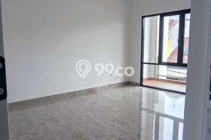 Rumah Elit LB 250m2 Siap Huni Desain Elegan di BSD Nusaloka, Tangerang Rumah Elit LB 250m2 Siap Huni Desain Elegan di BSD Nusaloka, Tangerang