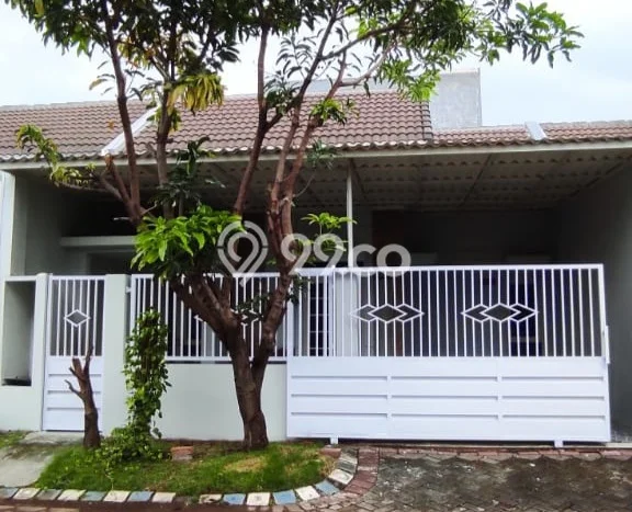 Jual Rumah Minimalis Bagus Punya 3 KT di Gedangan Sidoarjo SHM Jual Rumah Minimalis Bagus Punya 3 KT di Gedangan Sidoarjo SHM