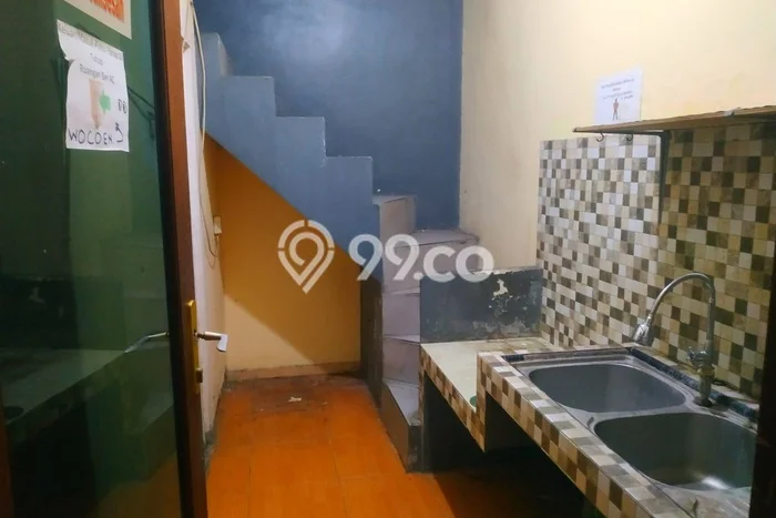 Dijual Cepat Rumah Bagus Siap Huni LB 105m2 di Waru, Sidoarjo Dijual Cepat Rumah Bagus Siap Huni LB 105m2 di Waru, Sidoarjo