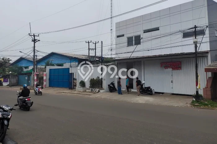 Disewakan Ruko Kawasan Kedung Halang, Luas 180m², Area Komersial Disewakan Ruko Kawasan Kedung Halang, Luas 180m², Area Komersial
