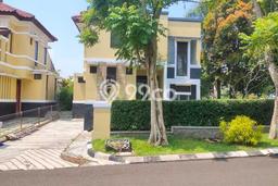 DIJUAL CEPAT! Rumah Rancamaya, Bogor, Luas 348m² Bangunan 200m² DIJUAL CEPAT! Rumah Rancamaya, Bogor, Luas 348m² Bangunan 200m²