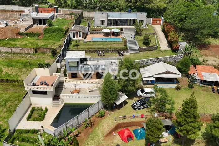 Vila di Cijeruk, Luas 964m2m², Dekat ke Pusat Kota Vila di Cijeruk, Luas 964m2m², Dekat ke Pusat Kota
