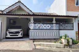 Hunian Strategis 2 KT LB 100m2 Kondisi Bagus di Cilebut Hunian Strategis 2 KT LB 100m2 Kondisi Bagus di Cilebut
