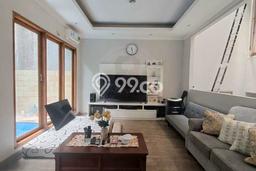 Rumah Elit Modern Tanpa Renovasi di Sektor 7-Bintaro Tangerang Selatan Rumah Elit Modern Tanpa Renovasi di Sektor 7-Bintaro Tangerang Selatan