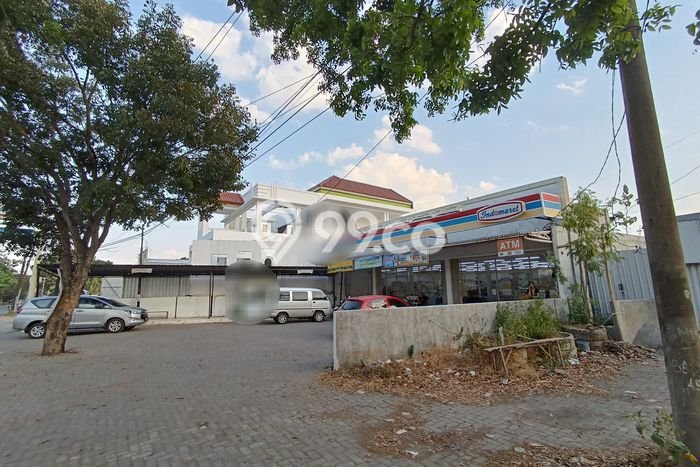 Komersial Dijual Lokasi Emas di Gebog Luas 250m2 Komersial Dijual Lokasi Emas di Gebog Luas 250m2