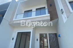 PROPERTI UNGGULAN! Rumah Strategis area Rungkut, Luas 120m² LB 180m² PROPERTI UNGGULAN! Rumah Strategis area Rungkut, Luas 120m² LB 180m²