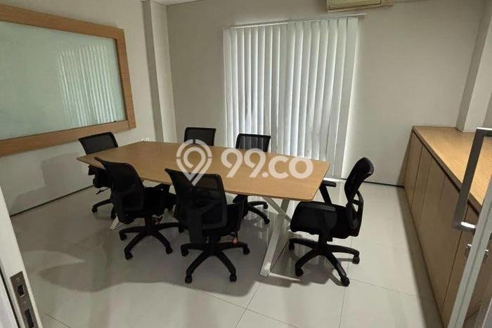 Ruko Dijual di Surabaya LT 100m2 & LB 235m2 Lokasi Terbaik! Ruko Dijual di Surabaya LT 100m2 & LB 235m2 Lokasi Terbaik!