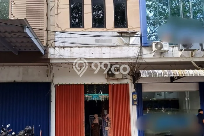Area Ramai! Ruko Dijual di Pontianak Selatan untuk Bisnis Luas Bangunan 168m2 Area Ramai! Ruko Dijual di Pontianak Selatan untuk Bisnis Luas Bangunan 168m2