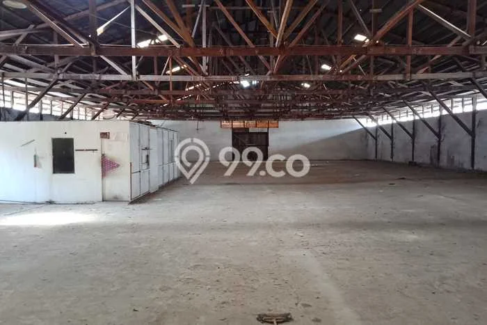 Gudang Kawasan Bisnis Kawasan Pontianak Barat, Luas 20000m2m², Siap Operasional Gudang Kawasan Bisnis Kawasan Pontianak Barat, Luas 20000m2m², Siap Operasional