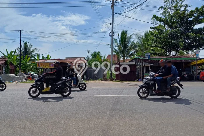 Tanah di Pontianak Barat, Pontianak Luas 9212m2 Dijual Segera Tanah di Pontianak Barat, Pontianak Luas 9212m2 Dijual Segera