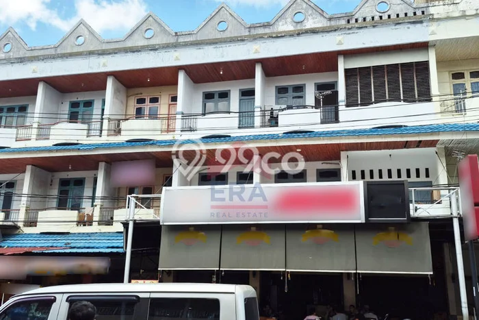 Ruko Dijual di Pontianak Selatan Pontianak dengan Luas Bangunan 228m2 Ruko Dijual di Pontianak Selatan Pontianak dengan Luas Bangunan 228m2