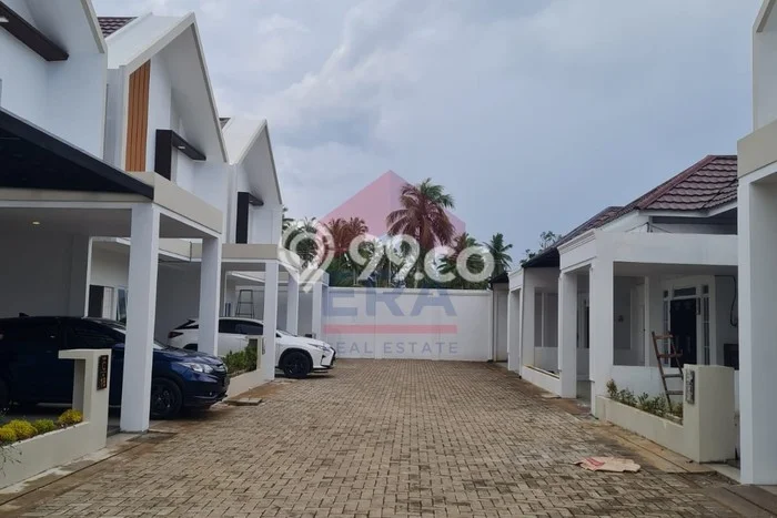 For Sale Rumah 3 Kamar Lokasi Ideal Bagus dan Strategis di Pontianak Barat For Sale Rumah 3 Kamar Lokasi Ideal Bagus dan Strategis di Pontianak Barat