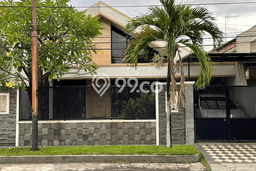 Rumah Mewah Dijual LT 200m2 di Mulyorejo, Surabaya Rumah Mewah Dijual LT 200m2 di Mulyorejo, Surabaya