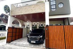 Dijual Kost Strategis di Sleman, Sleman 13 KT, 12 KM, Luas Bangunan 425m2 Dijual Kost Strategis di Sleman, Sleman 13 KT, 12 KM, Luas Bangunan 425m2