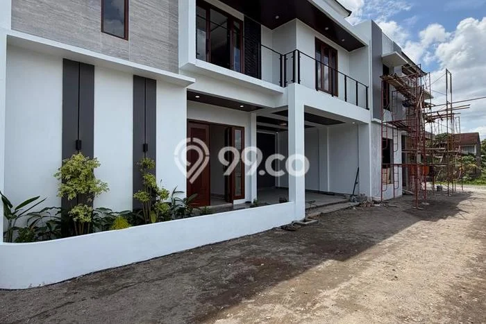 Jual Rumah Modern 4 KT di Maguwoharjo, Yogyakarta Jual Rumah Modern 4 KT di Maguwoharjo, Yogyakarta