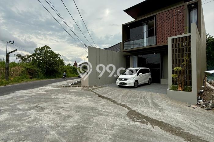 Dijual Cepat Rumah Bagus Siap Huni LB 130m2 di Ngemplak, Sleman Dijual Cepat Rumah Bagus Siap Huni LB 130m2 di Ngemplak, Sleman