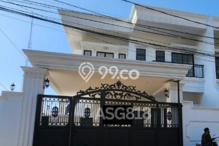 For Sale! Premium House LT 187m2 Desain Modern di Joglo For Sale! Premium House LT 187m2 Desain Modern di Joglo