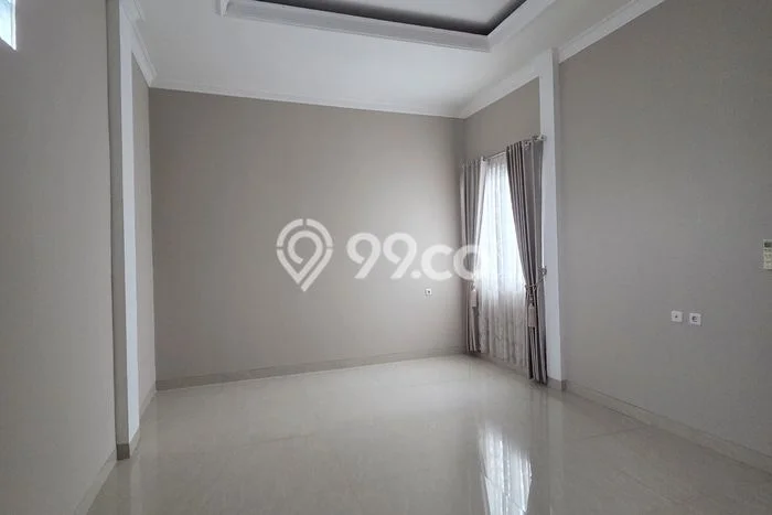 Rumah Mewah Siap Huni LT 141m2 di Kebon Jeruk, Jakarta Barat Rumah Mewah Siap Huni LT 141m2 di Kebon Jeruk, Jakarta Barat